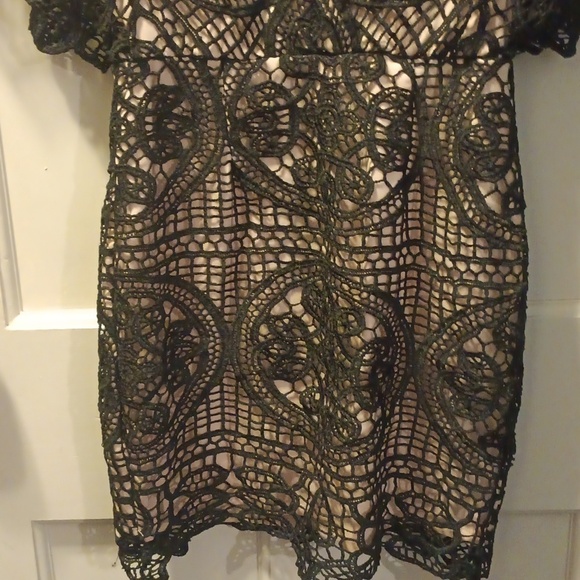 🤠SOLEBLU Lined Crocheted Dress Size Small - Picture 3 of 11